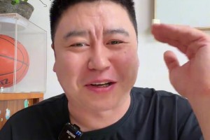 大史：阿努诺比今天这记准绝杀就值3000万以上，绝对高级货